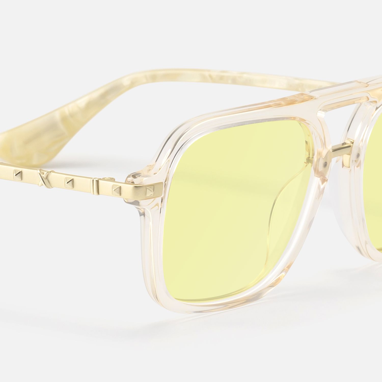 Marfa - Transparent Aviator Yellow Lens Glasses by Vooglam - Design Details