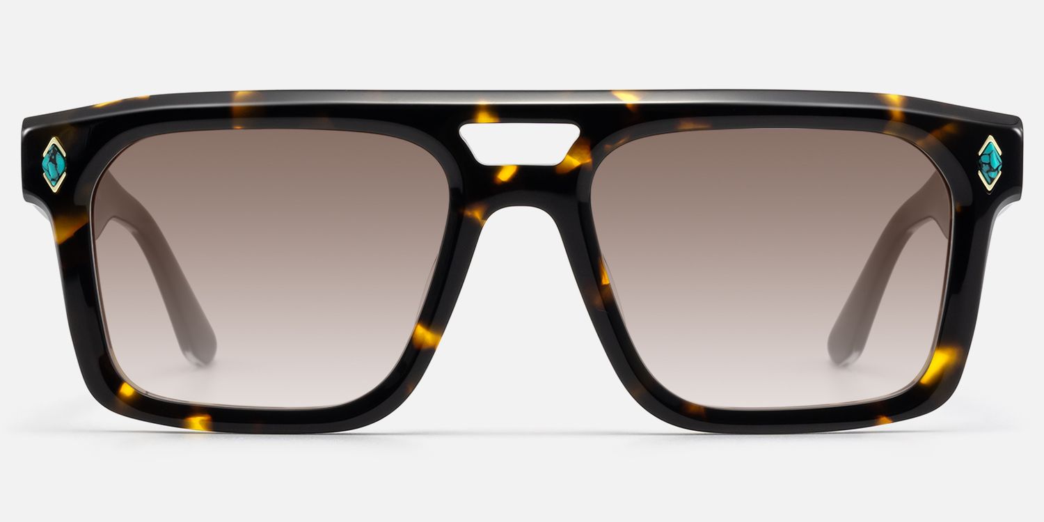 Bastion - Tortoise Gradient Sunglasses by Vooglam - Angle View