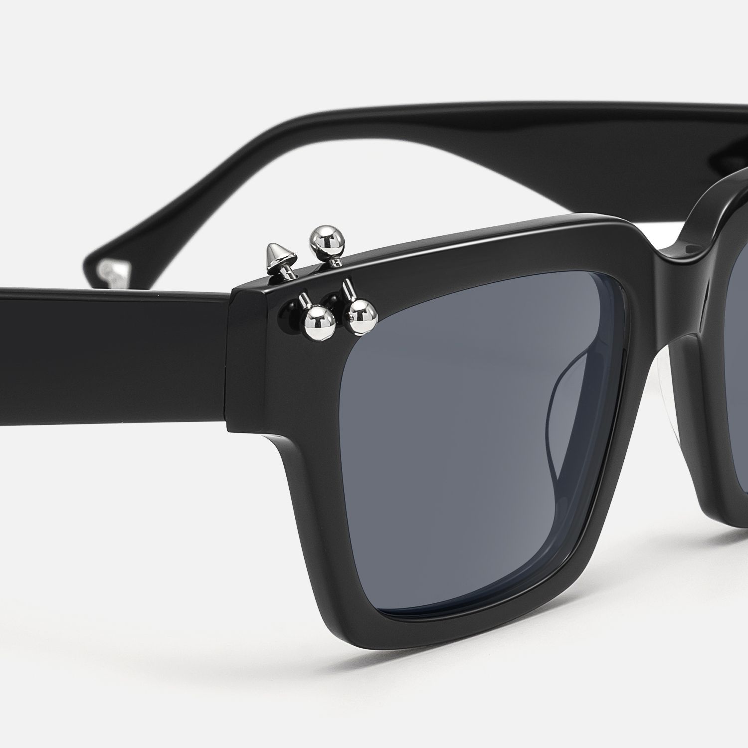 PIERCE - Sleek Square Black Sunglasses by Vooglam - Design Details