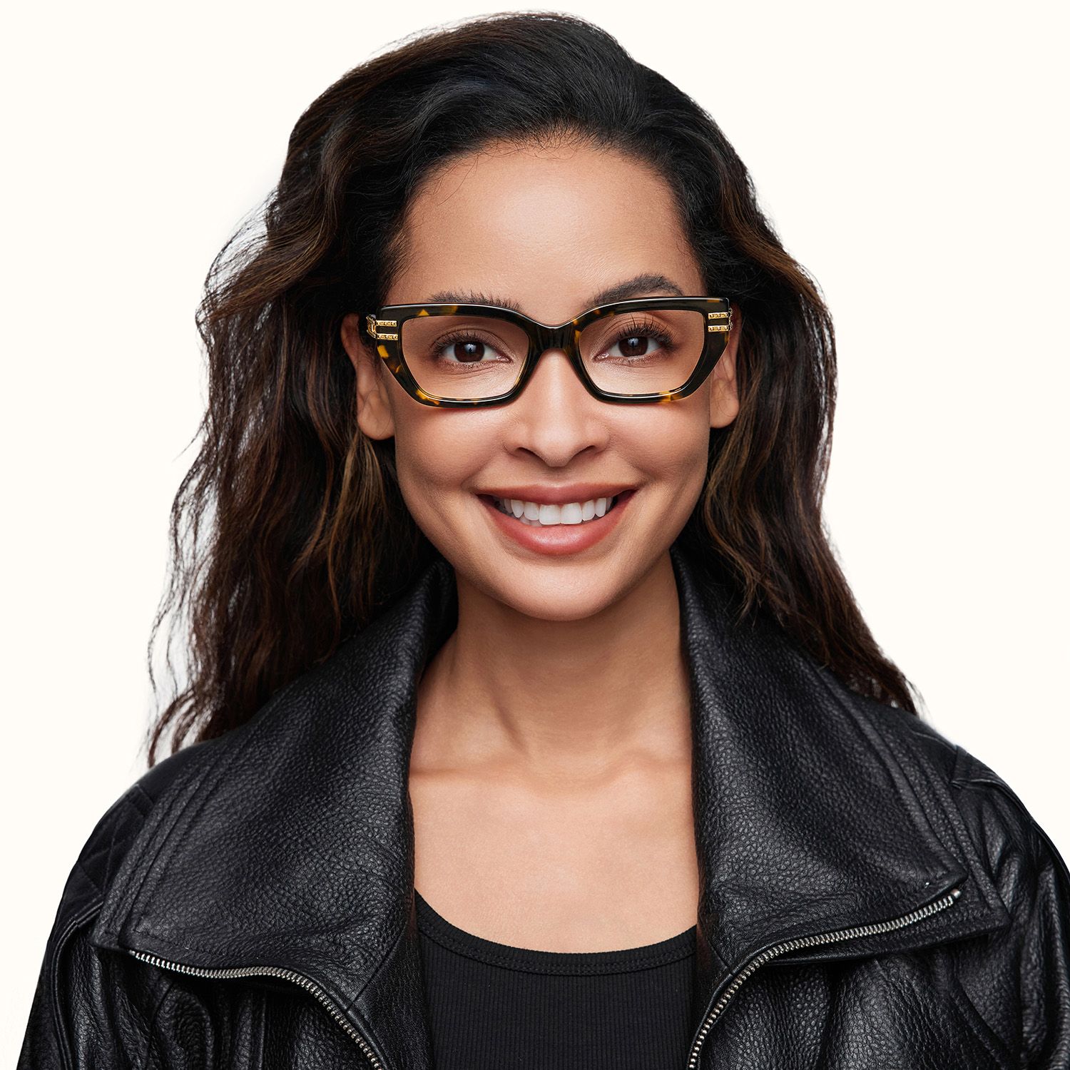 Nomad - Cat eye Tortoise Eyeglasses by Vooglam - On Model