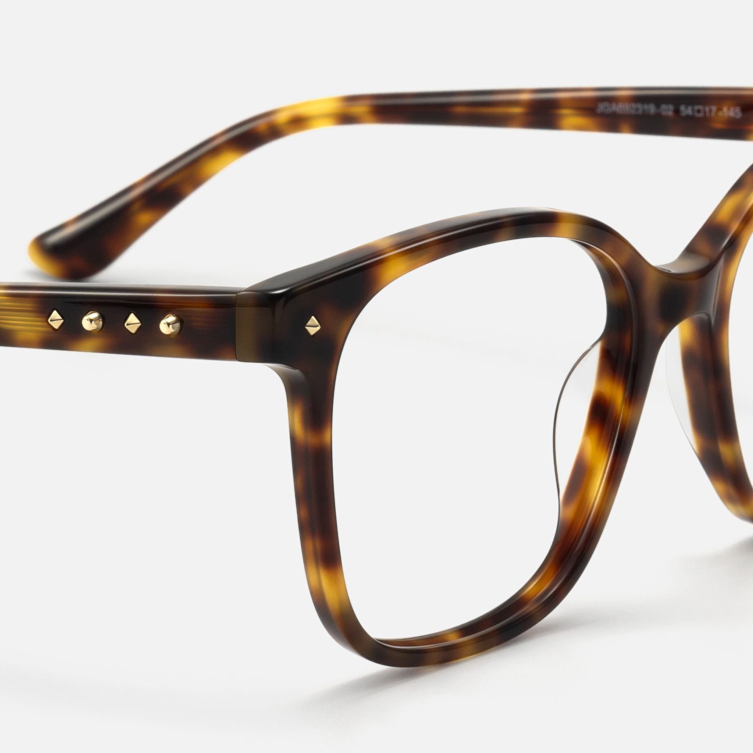 Spacek - Boho Square Tortoise Eyeglasses by Vooglam - Design Details