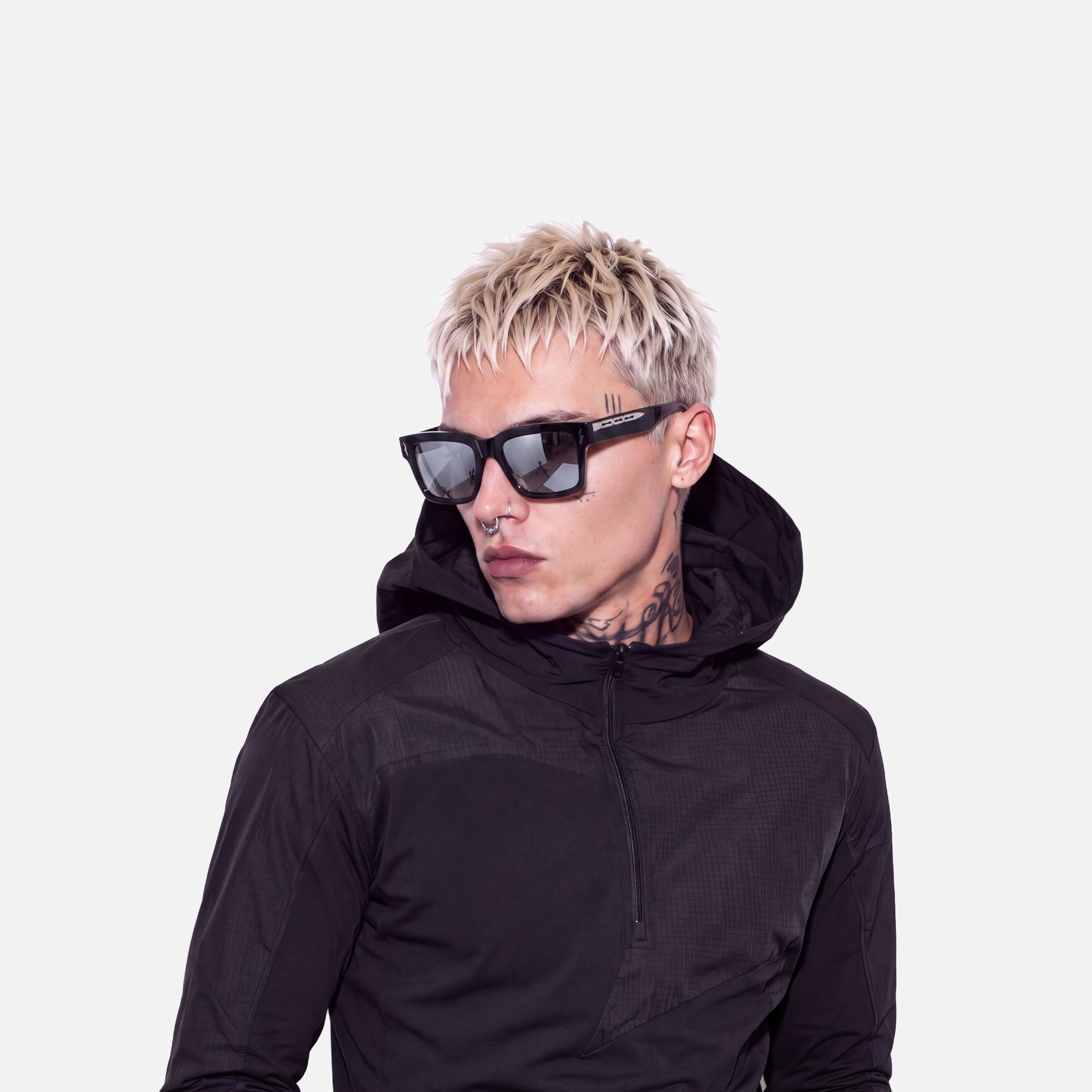 Razor - Dark Rimmed Mirror Sunglasses by Vooglam - Model Side Profile