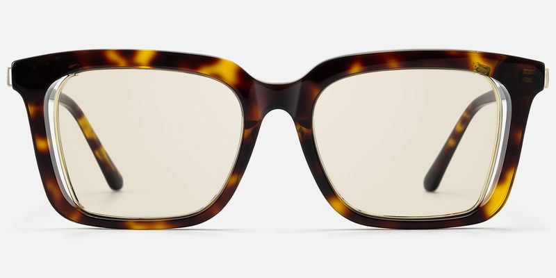 Chaparral - Retro Rectangle Tortoise Sunglasses by Vooglam