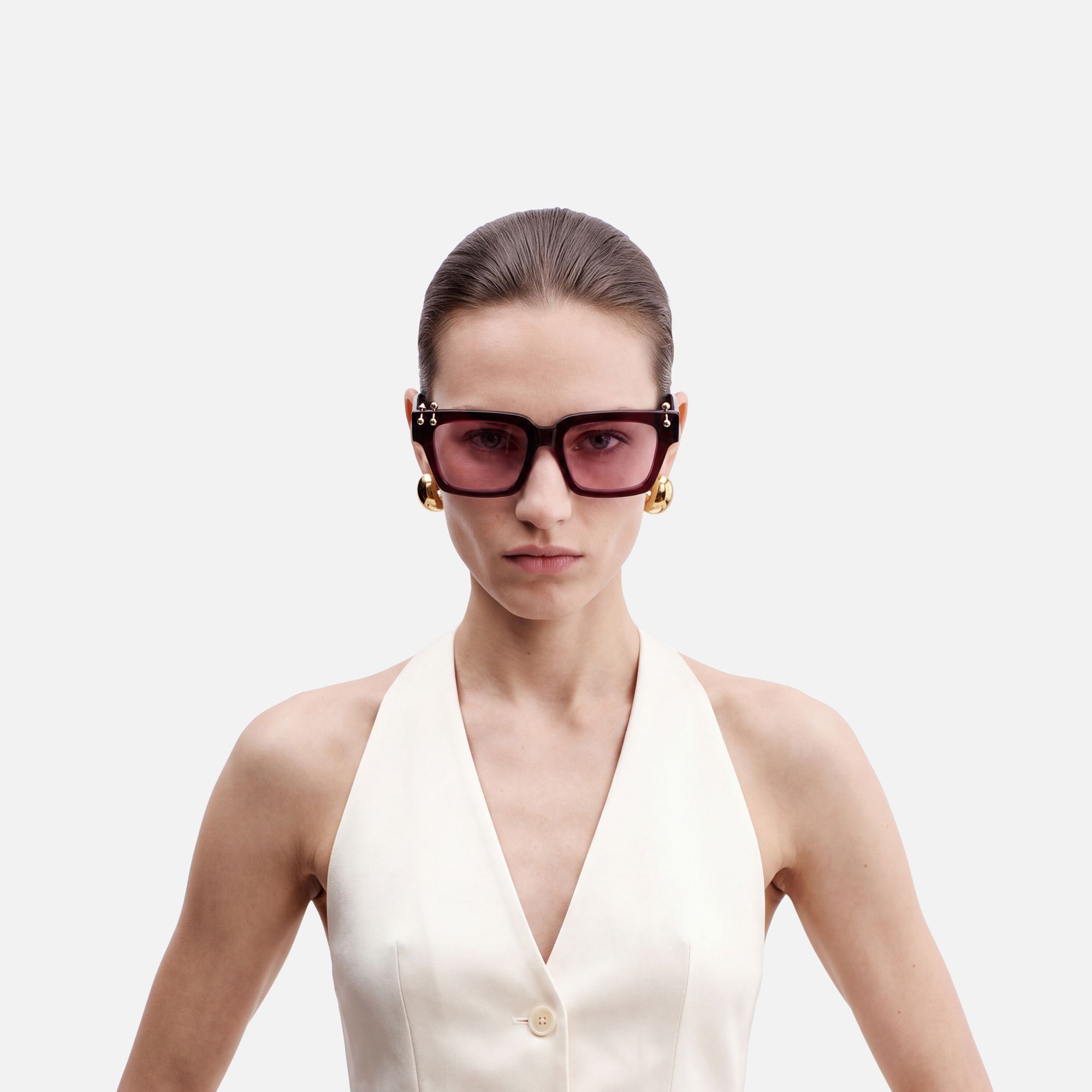 PIERCE - Gold Piercing Burgundy Sunglasses by Vooglam - On Model