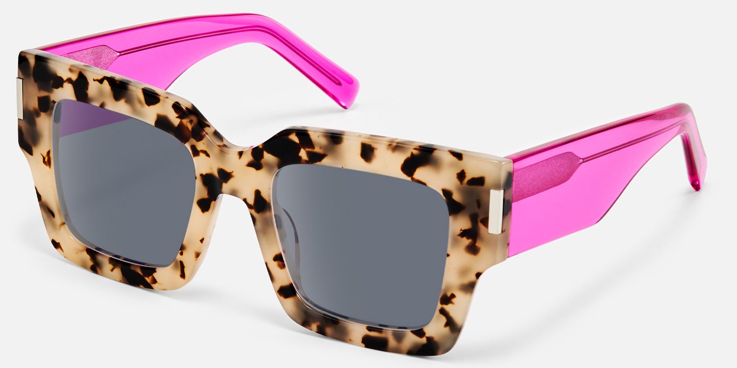 Vaeda - Bold Square Tortoise Sunglasses by Vooglam - Front View