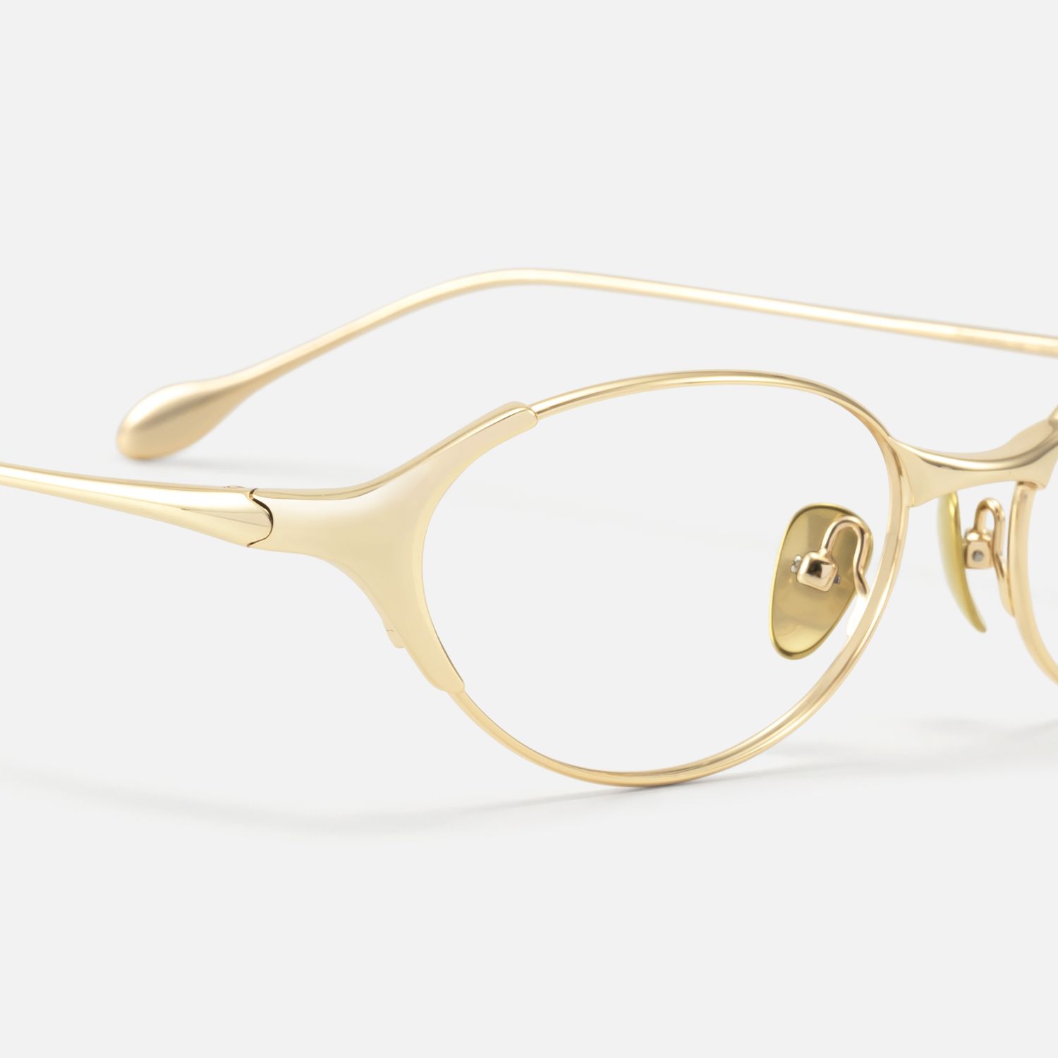 Ebisu - Retro Gold Oval Glasses with Ti Nose Pads by Vooglam - Design Details