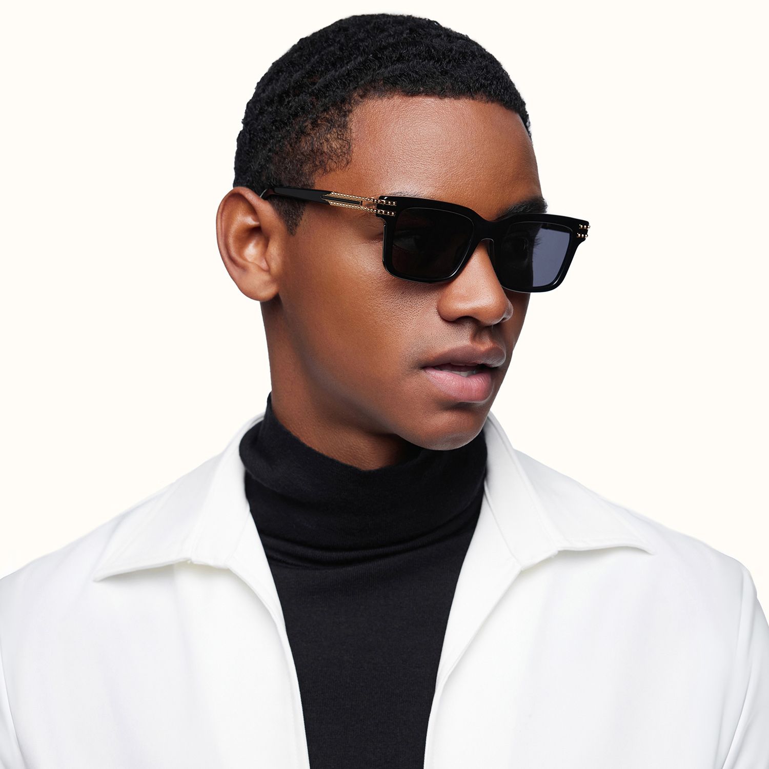 Anansi - Oversized Black and Gold Sunglasses by Vooglam - Lifestyle Look