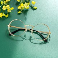Rojas - Round Gold Eyeglasses | Vooglam On Model