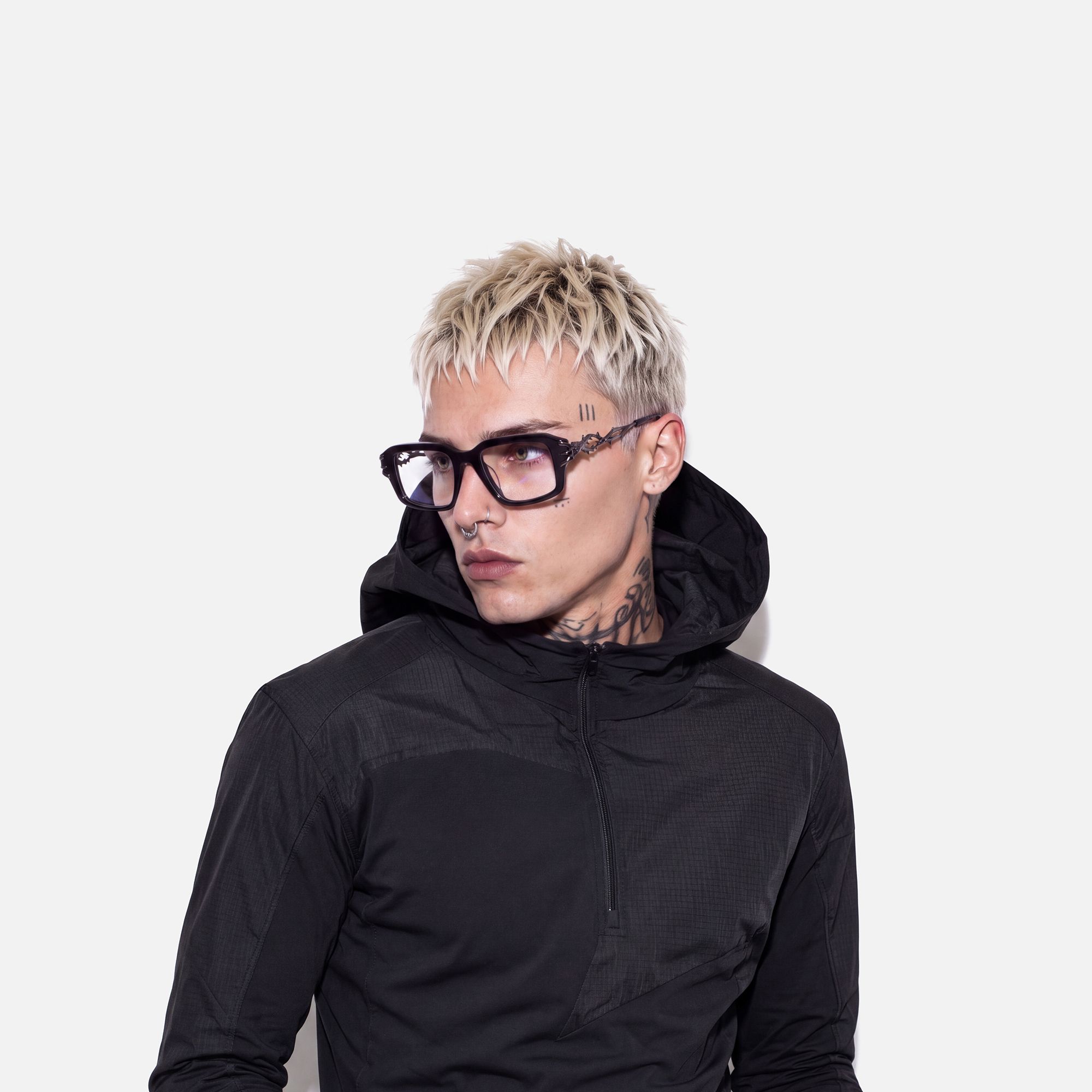 Vorpal - Dark Thorn Rectangle Black Glasses by Vooglam - On Model