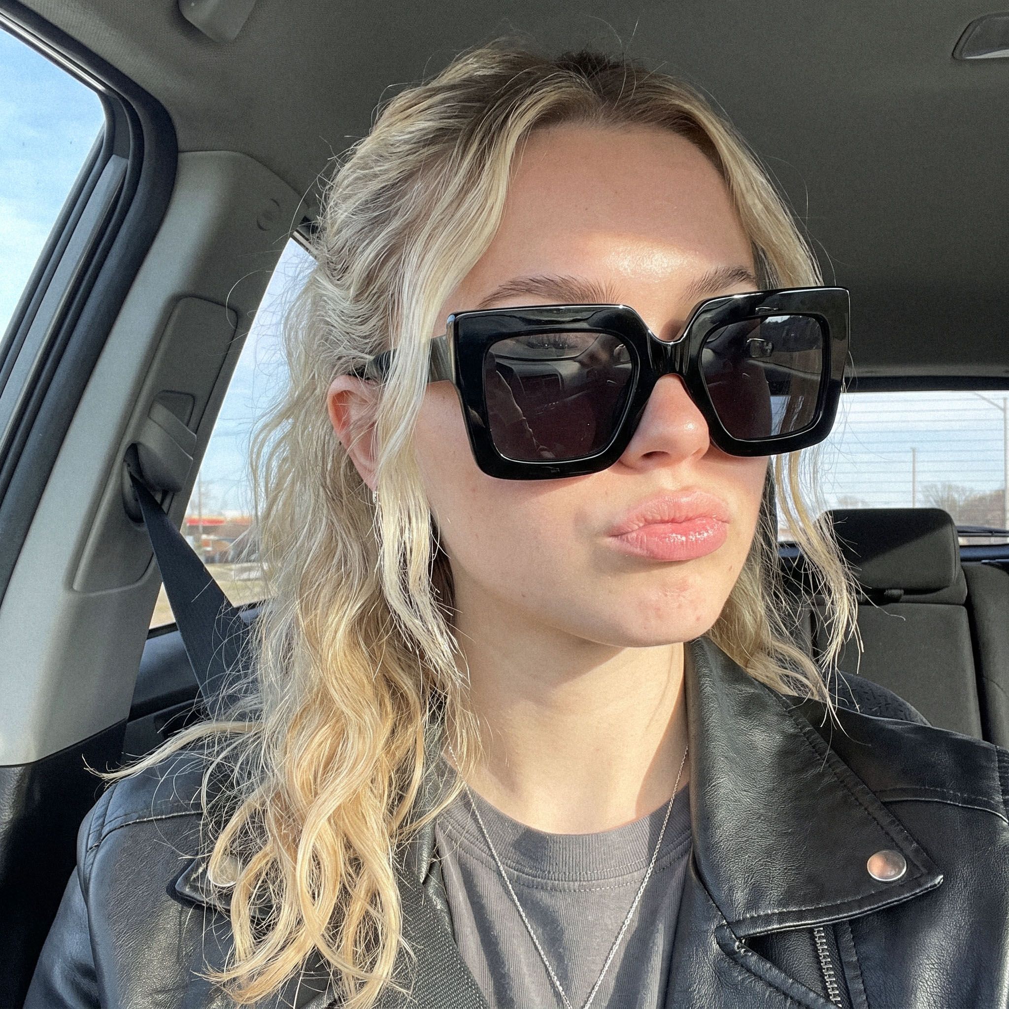 Vooglam Street Style in Real Life: Charisse - Bold Chunky Square Black Sunglasses by Vooglam