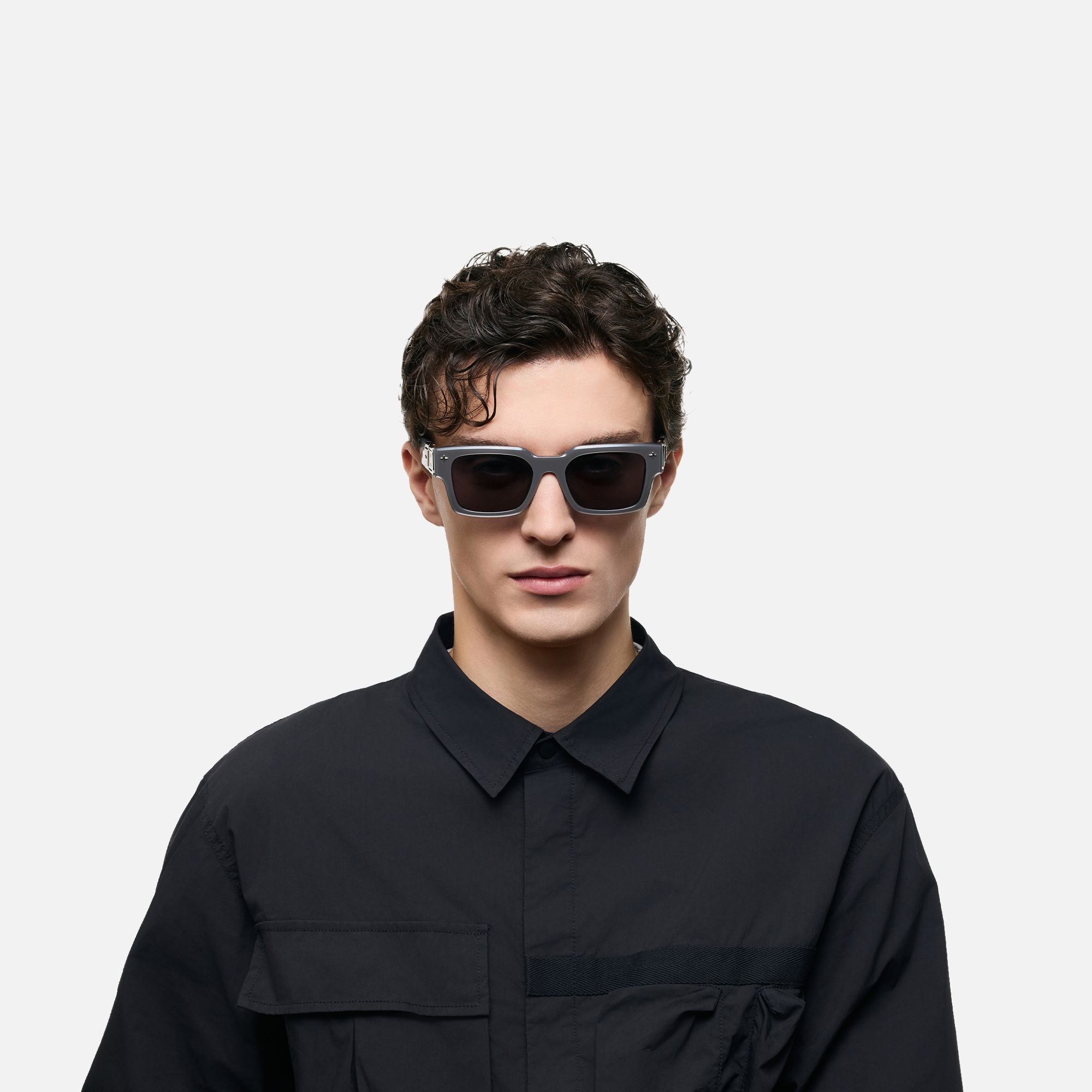 The Programmer - Bold Silver USB Sunglasses by Vooglam - Lifestyle Look